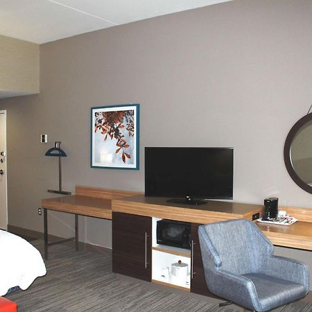 Hampton Inn Forsyth Exteriör bild
